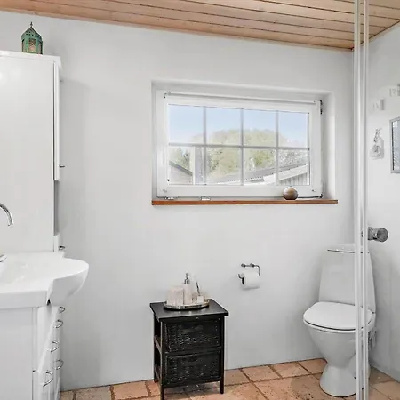 Sj207-borkop-sellerup-strandvej-26 בורקופ